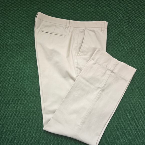 Bonobos Men’s Chinos. Khaki. Size 35/34 - Picture 3 of 6